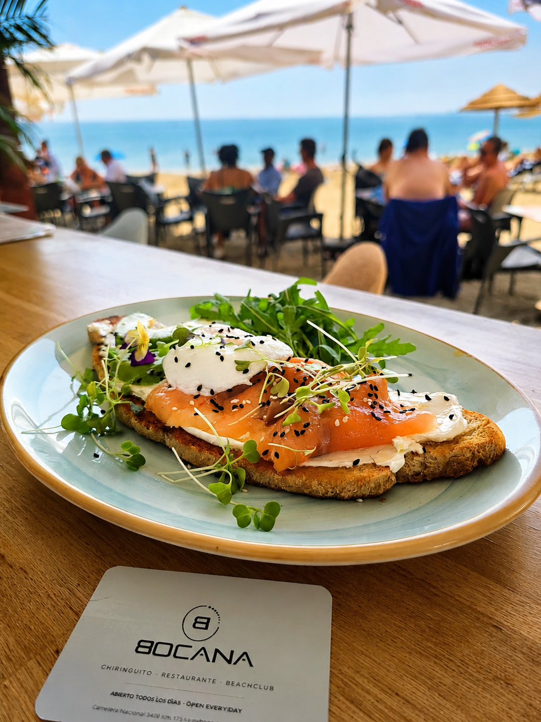 Brunch en Bocana Beach Marbella